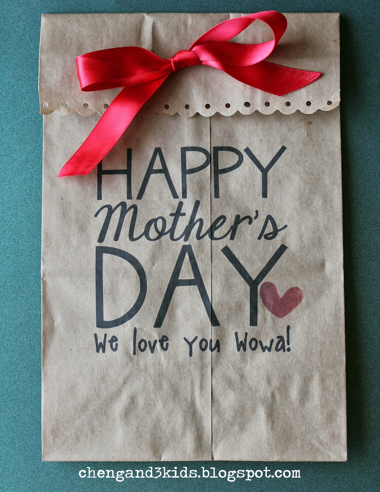 Cheng and 3 Kids Mother's Day Gift Bag